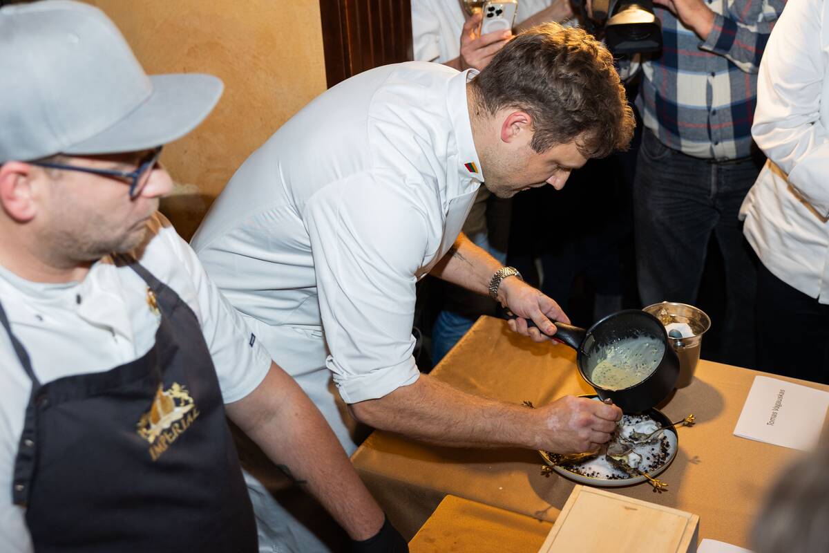 Austrių gliaudymo čempionatas