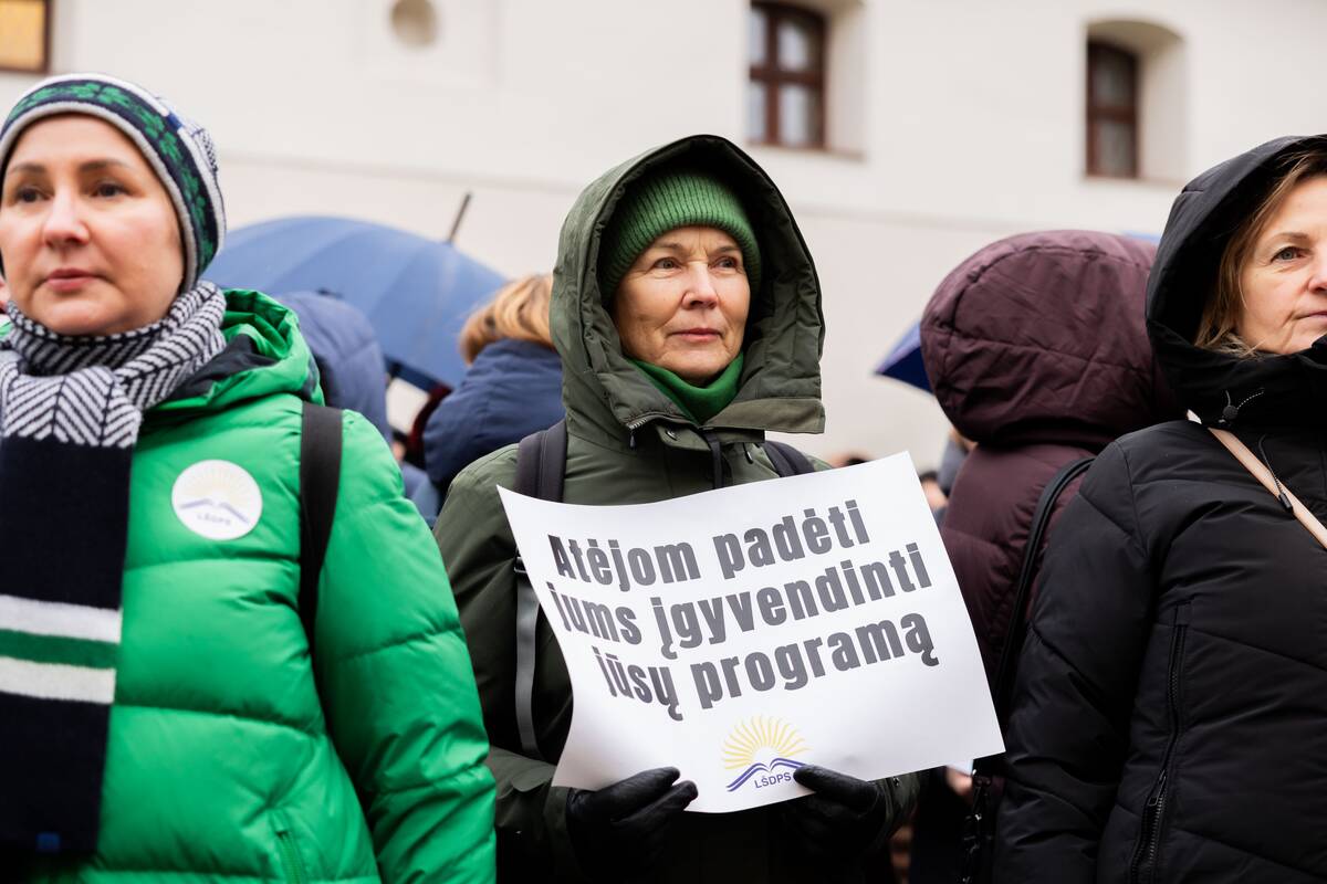 Mitingas prie Švietimo, mokslo ir sporto ministerijos