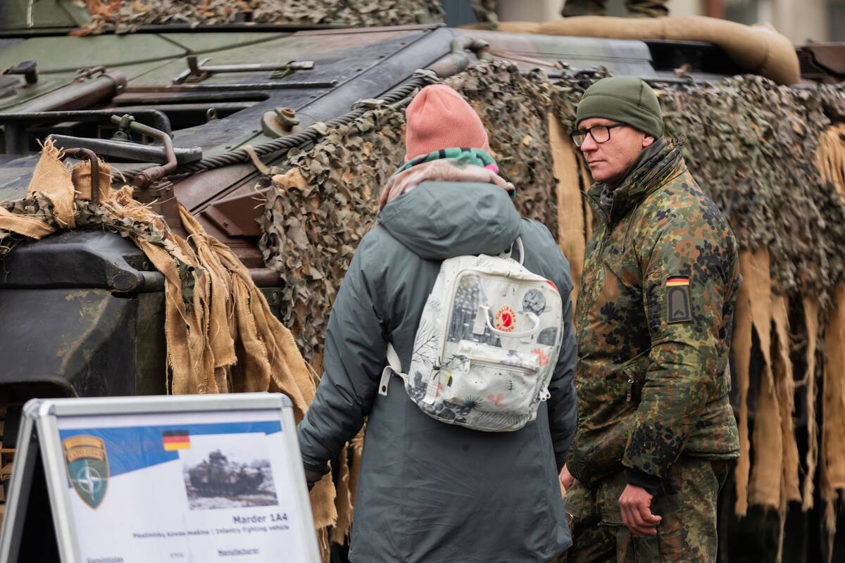 Lietuvos kariuomenės ir sąjungininkų technikos paroda