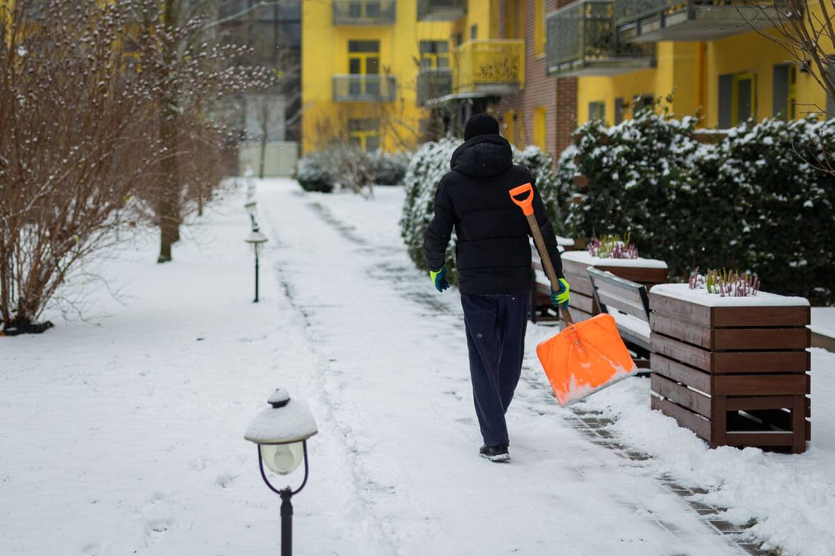 Sinoptikai nieko gero nežada: sniegas, plikledis ir kiti pavojai