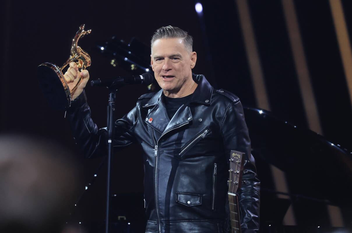1959 — gimė garsus dainininkas Bryan Adams (Brajanas Adamsas).