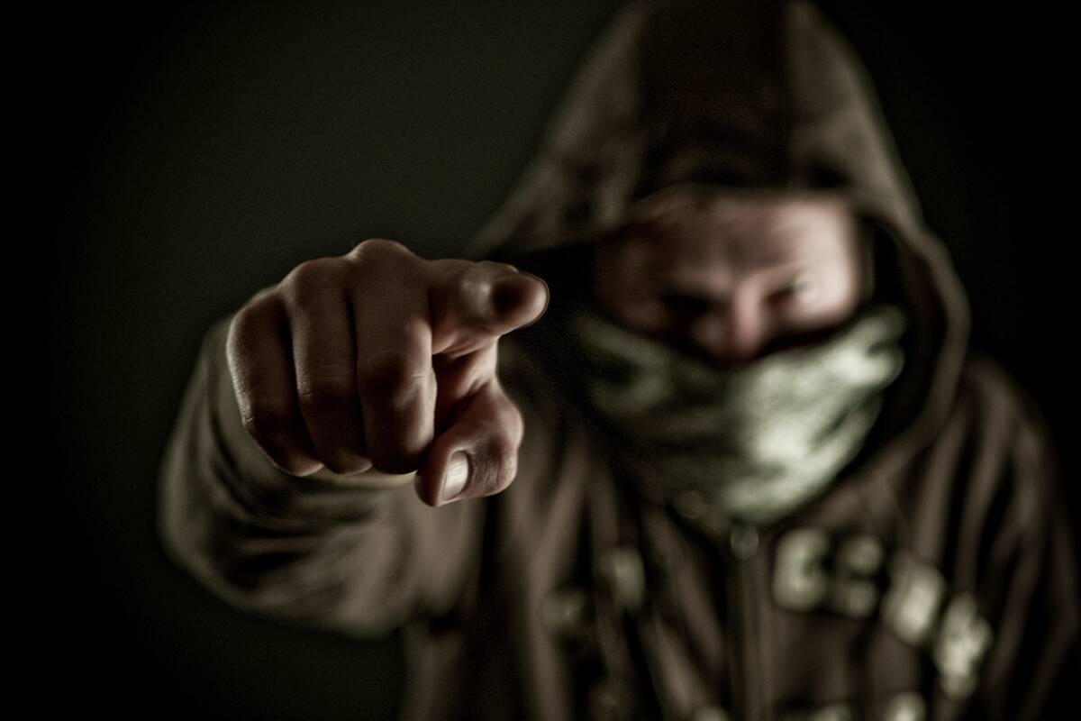 Kaune apiplėštos dvi moterys: grasino ginklu