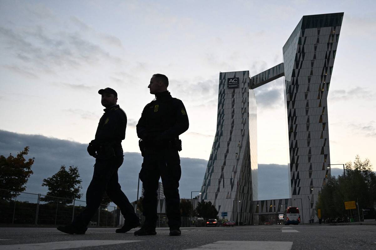 Danijoje teisiami du asmenys už išpuolį su granatomis prieš Izraelio ambasadą