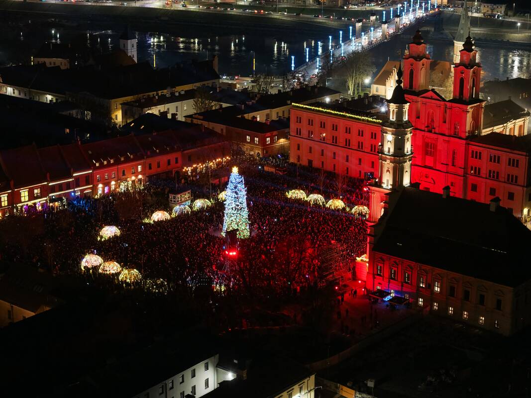 Kauno Kalėdų eglutė iš paukščio skrydžio