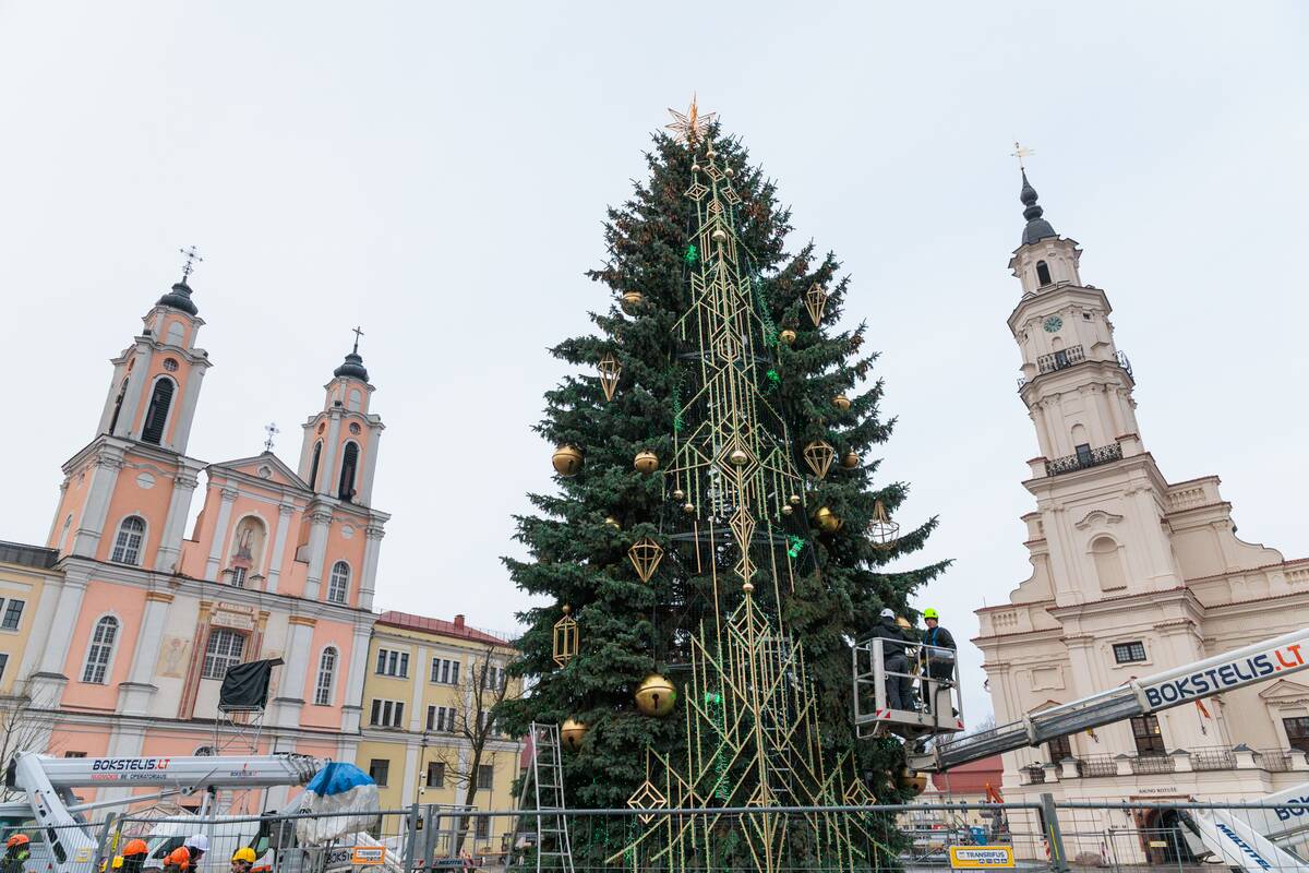 Miestas gyvena laukimu - iki kalėdinės eglės įžiebimo liko vos kelios dienos