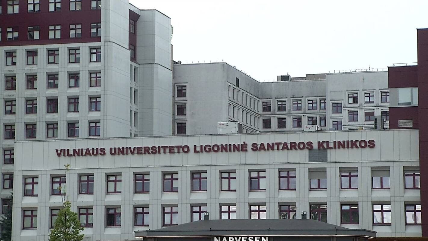 Prabilo Santaras palikęs neurochirurgas