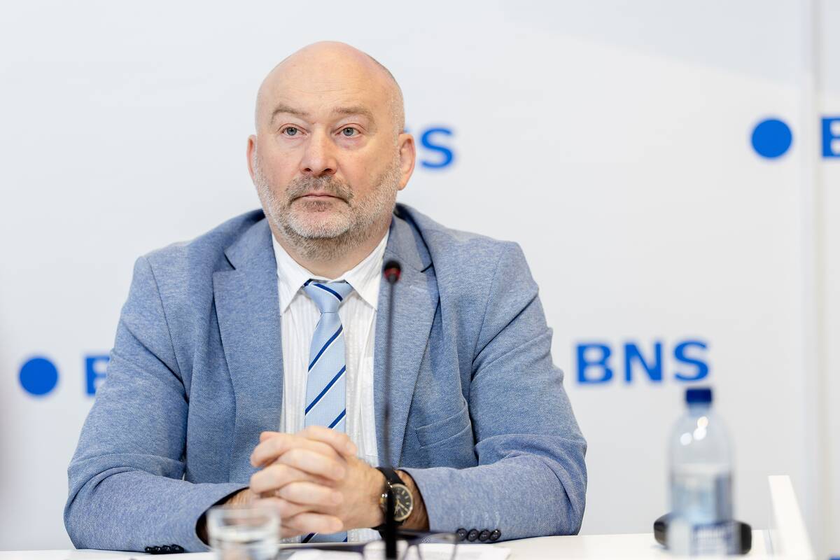 Spaudos konferencija apie policijos pareigūnų finansavimo problemas 