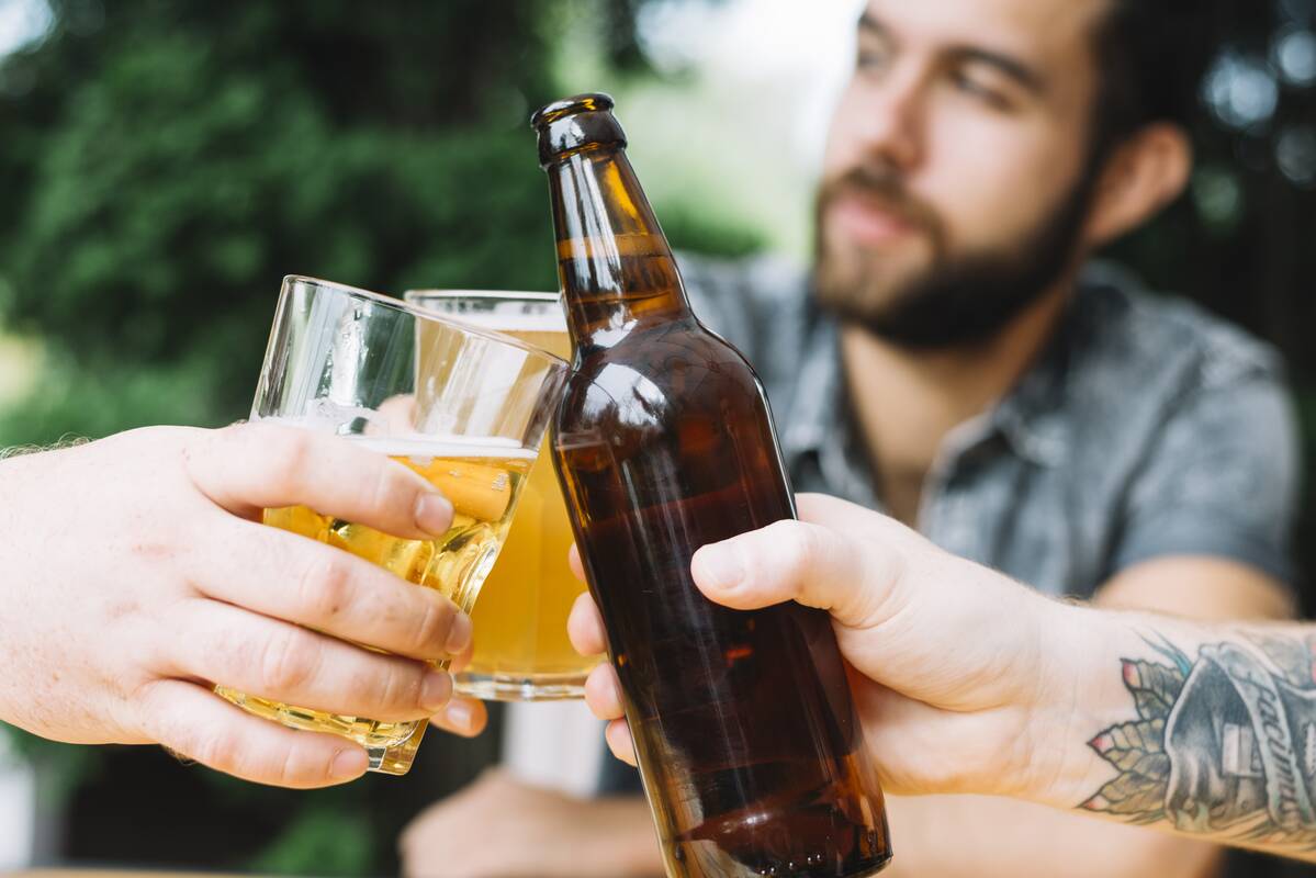 
<span>Gydytojo perspėjimas: įvardijo amžių, nuo kada alkoholio geriau nebevartoti</span>
