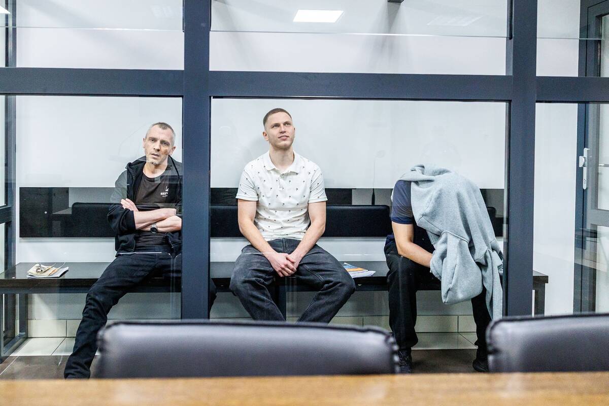 Paminklo Adolfui Ramanauskui-Vanagui išniekinimo byloje – baigiamosios kalbos