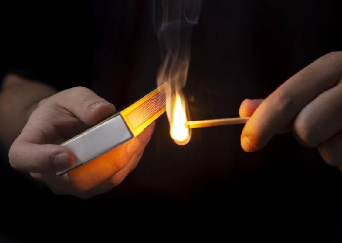 Kaune pleškėjo buto durys: įtariamas padegimas