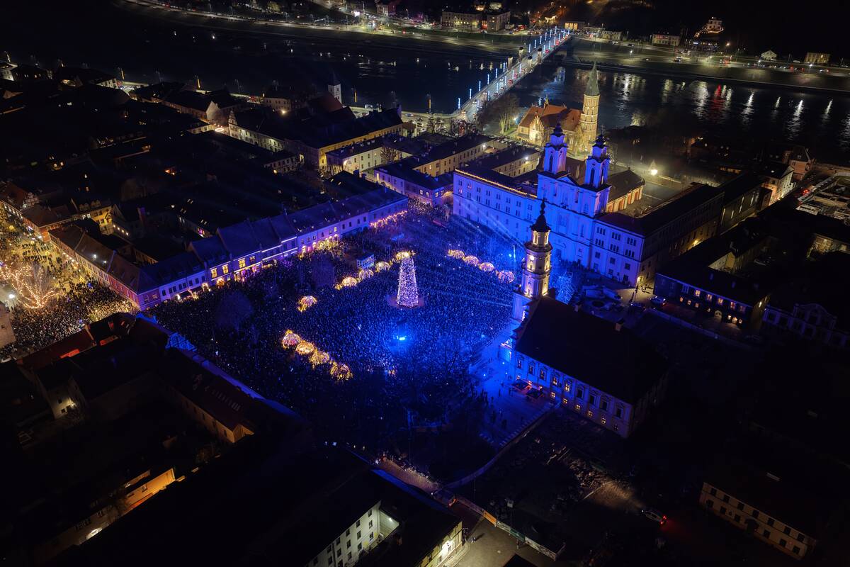 Kauno Kalėdų eglutė iš paukščio skrydžio