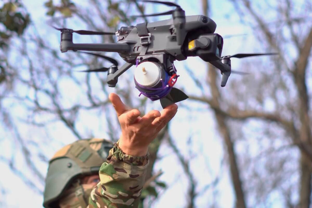 „Mirties zona“: kaip dronai lėmė apkasų karo Ukrainoje baigtį
