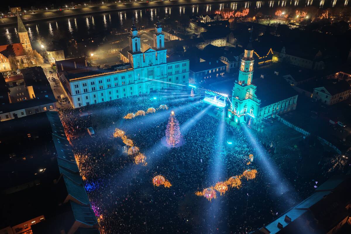 Kauno Kalėdų eglutė iš paukščio skrydžio