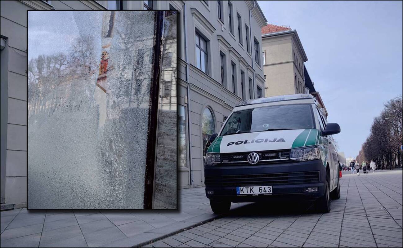 Kas taip įsiutino jauną kaunietį? Laisvės alėjoje pabiro stiklo šukės