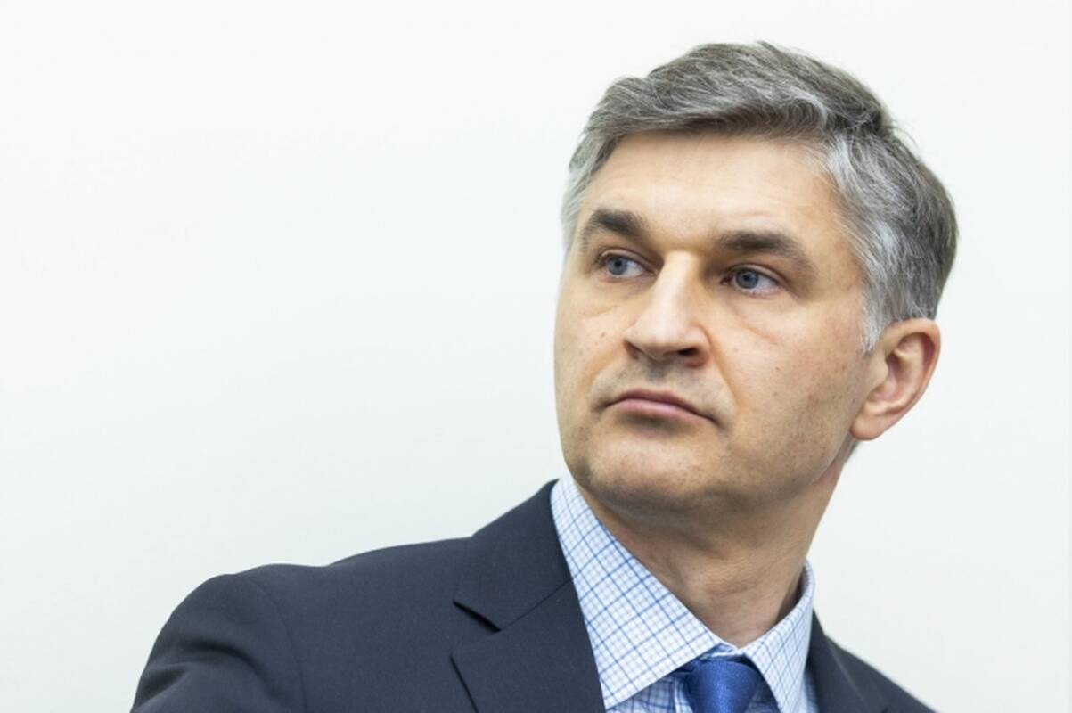  Jarekas Niewierowiczius