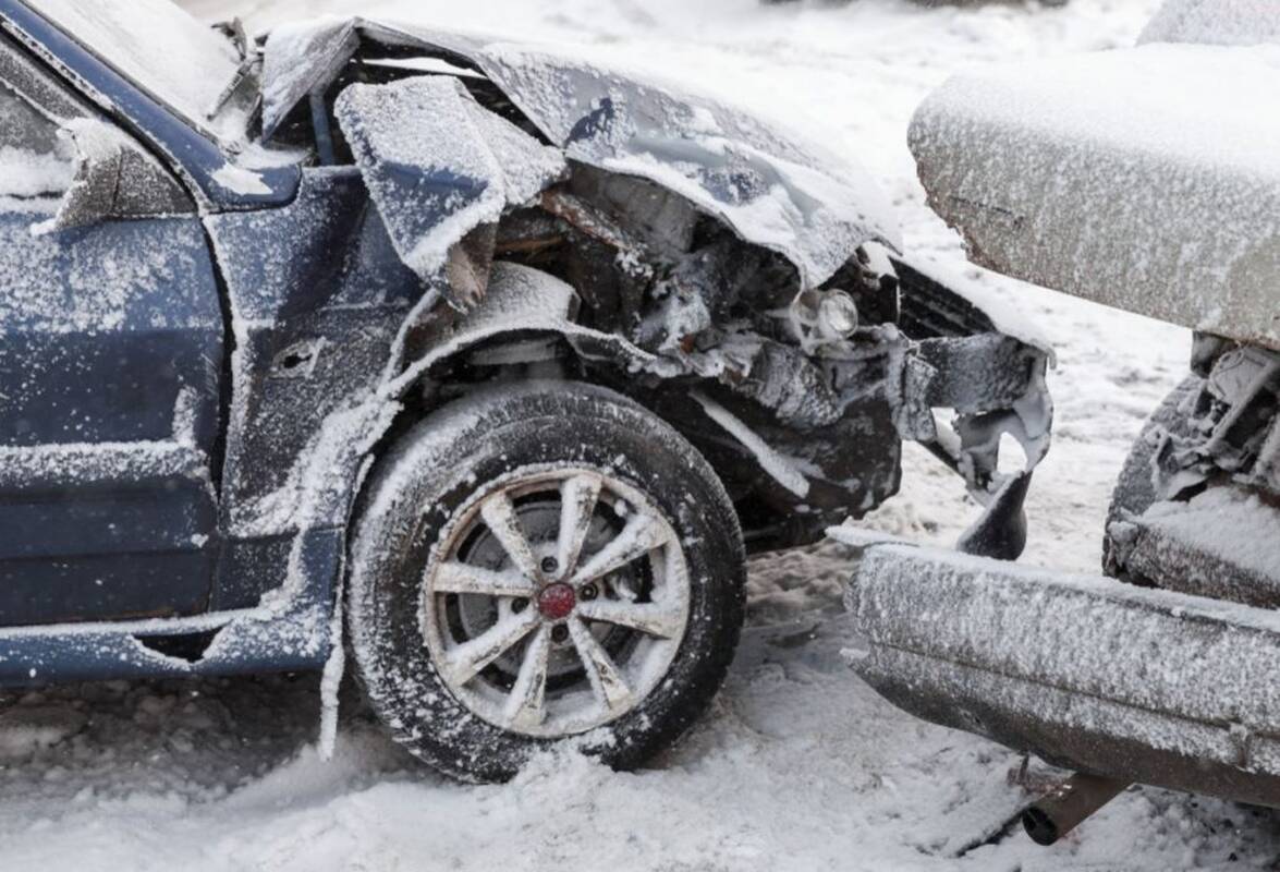 Sąlyga: jei automobilį vairuos asmuo, neatitinkantis draudimo sutartyje nurodytų rizikos faktorių, ir sukels žalą tretiesiems asmenims, dalį nuostolių transporto priemonės savininkui teks atlyginti savo lėšomis.