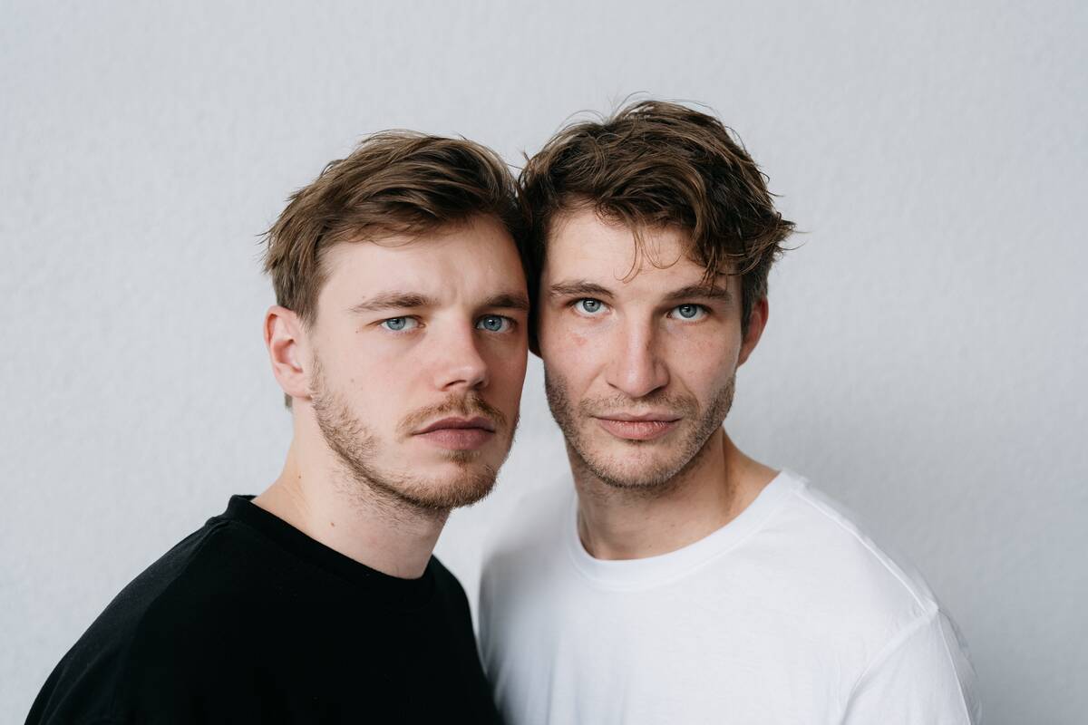 Dubleriai: pagrindinį Ričardo III vaidmenį atlikti spektaklyje ruošėsi Mantas Bendžius (kairėje) ir Karolis Maiskis.