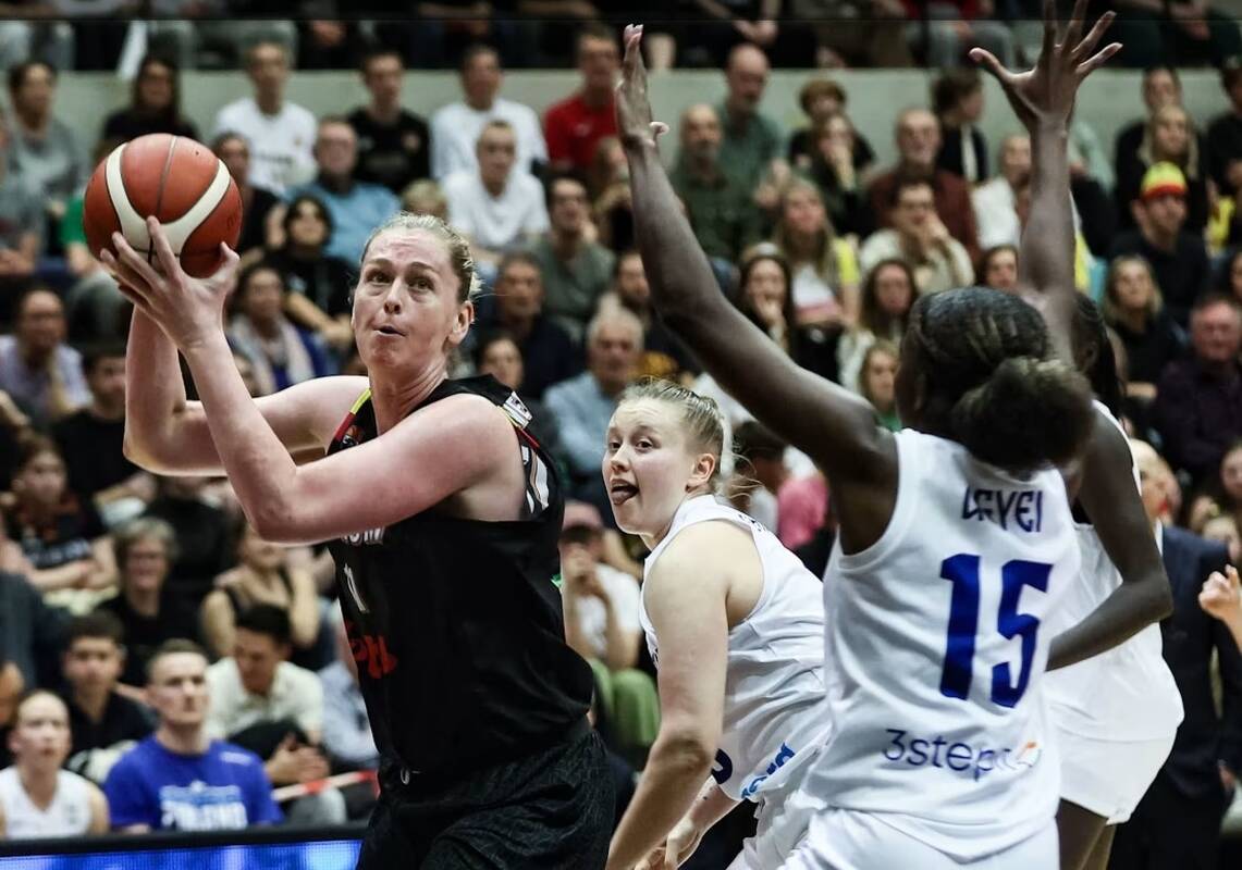 Žvaigždė: belgių lyderė E. Meesseman (kairėje) tikriausiai praleis mačą su lietuvėmis.