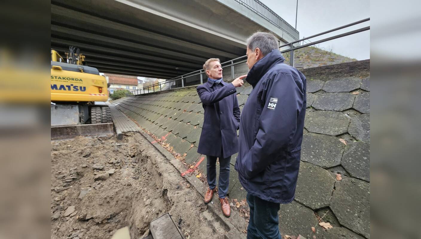 Pažadas: apžiūrėjęs Herkaus Manto gatvės po viaduku remontą A. Vaitkus žadėjo kelininkus sugrąžinti į Liepų gatvę.