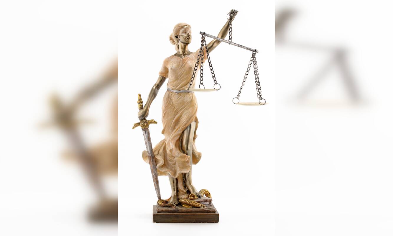 Sprendimai: ar vaiko teisių saugotojai suklastojo dokumentus, jau prašoma išsiaiškinti ir prokurorų.