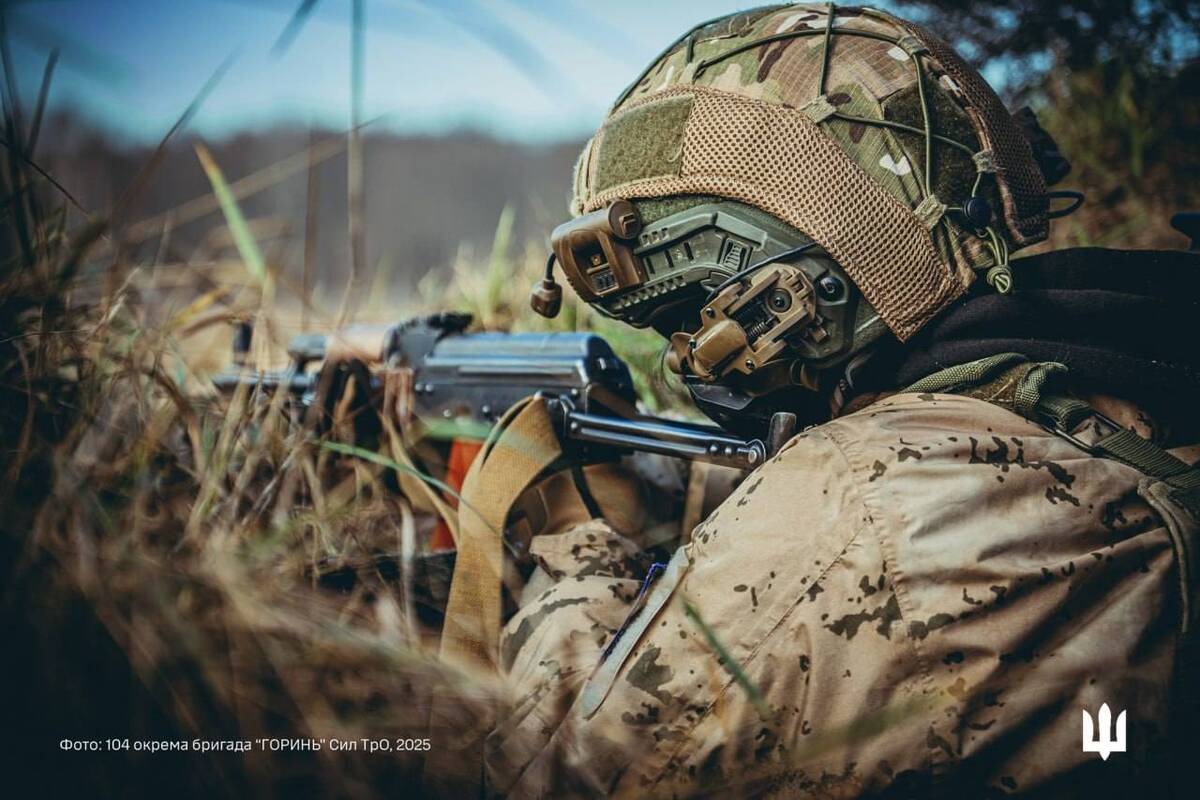 Ukrainai sutelkus pajėgas ties Pokrovsku, rusai stumiasi į priekį kituose ruožuose