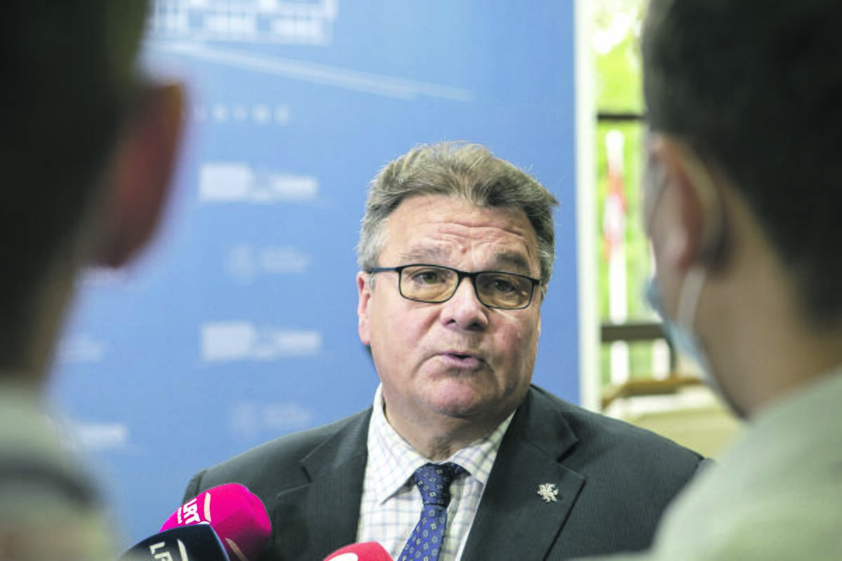 Rekordas: ilgiausiai krašto apsaugos ministru yra dirbęs Linas Linkevičius – iš viso daugiau kaip septynerius metus.