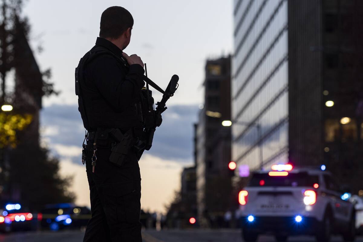 Atskleista daugiau informacijos apie karius Vašingtone sušaudžiusį afganą