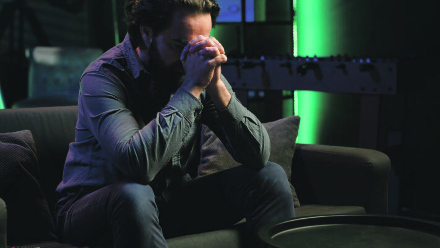 Padariniai: dažnas dalyvavimas azartiniuose lošimuose gali sukelti tam tikrų psichikos sveikatos sutrikimų: depresiją, nerimą, minčių apie savižudybę, impulsyvų elgesį.