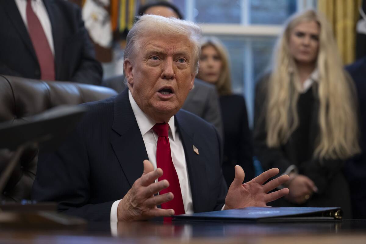 BBC suka galvą, kaip reaguoti į Trumpo grasinimus