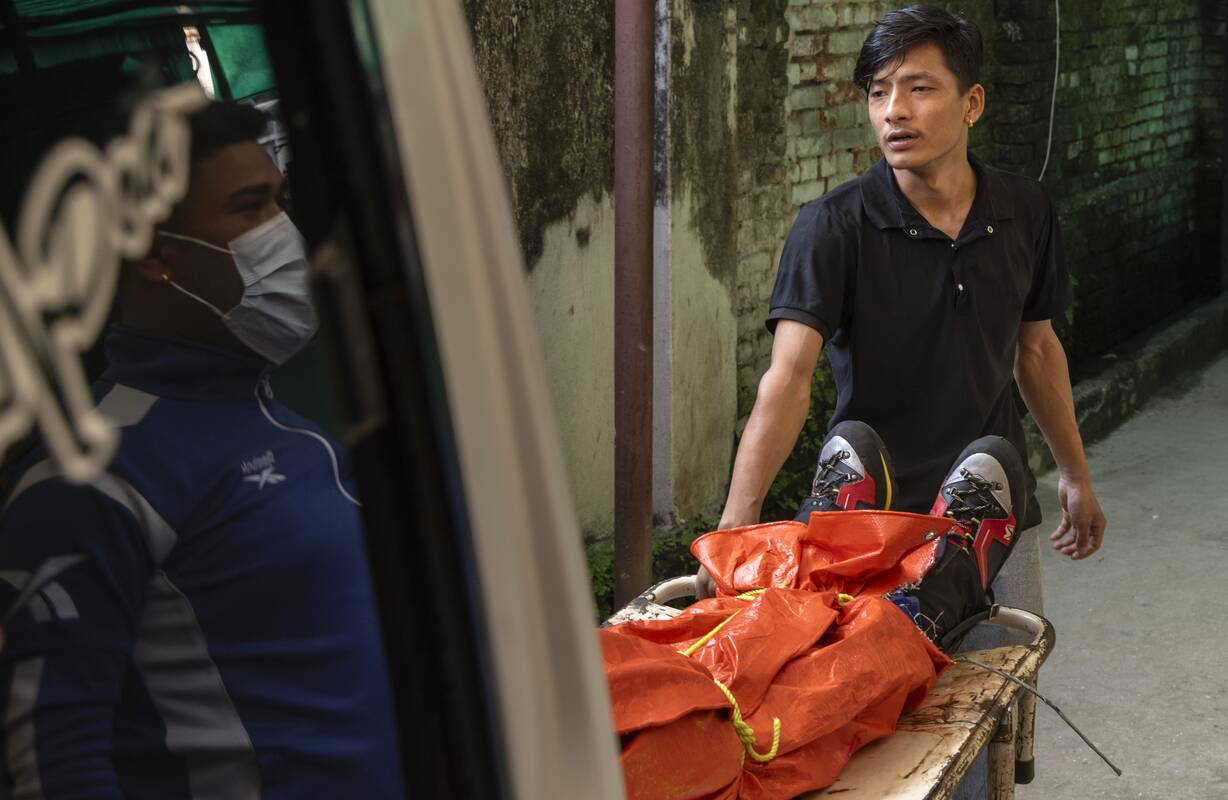 Per pražūtingas audras Nepale dingo septyni italai