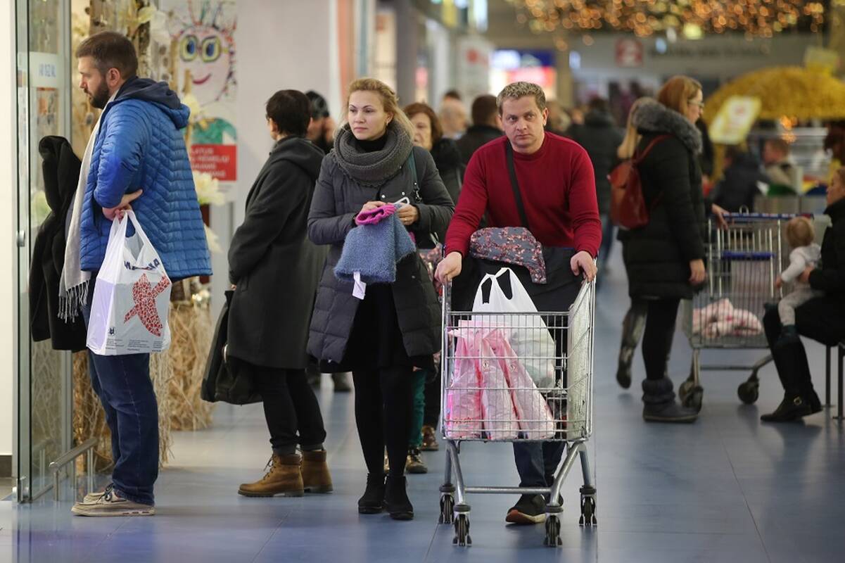 Povilauskas:  60 proc. iš pensijų fondų atsiimtų pinigų gyventojai išleis prekėms ir paslaugoms