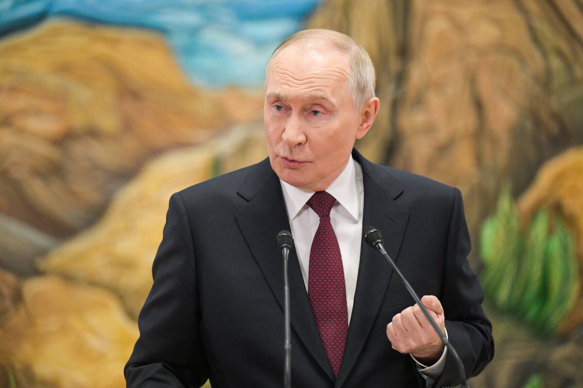 Putinas vėl reikalauja atiduoti jam teritorijas