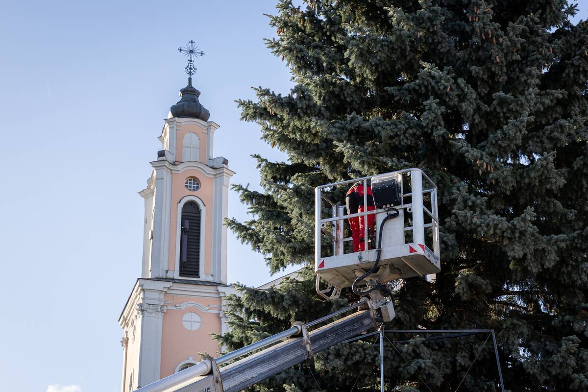 Kaune – intensyvus pasirengimas žiemos šventėms