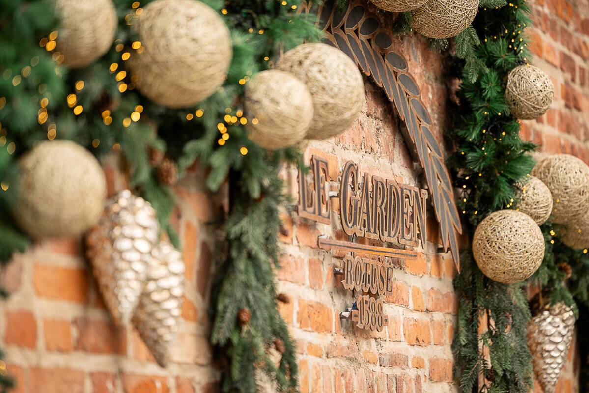 Kalėdinės Kauno vitrinos