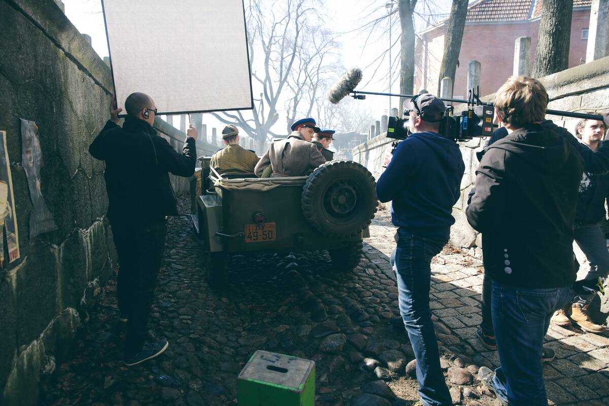 Dėl filmavimo Kauno gatvėse – laikini eismo pasikeitimai