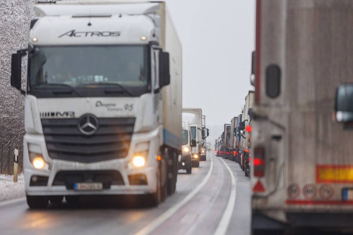 Krovinių vežimo bendrovė „Rokausta“ atleidžia darbuotojus: įvardijo priežastis