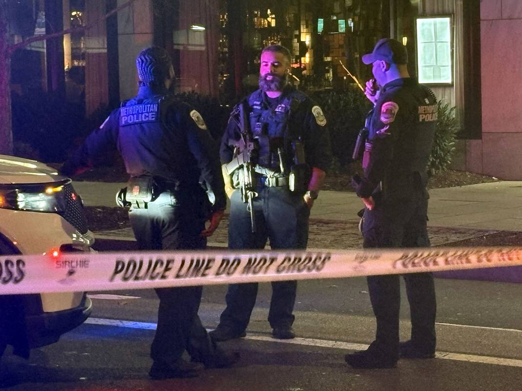 Trumpas: įtariamasis, pašovęs du karius, yra afganistanietis