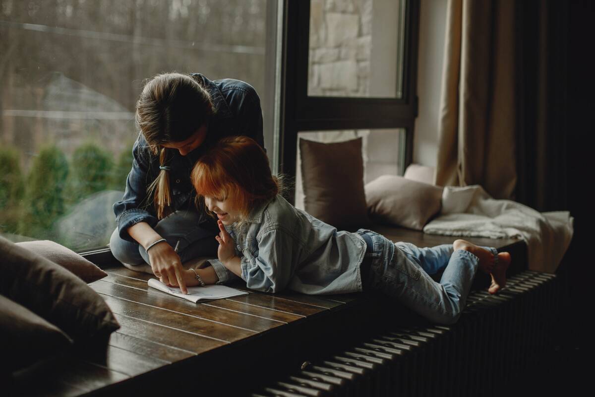 Sprendimas: tėvai gerai pažįsta savo vaikus, todėl žino, ar gali juos palikti vienus. 