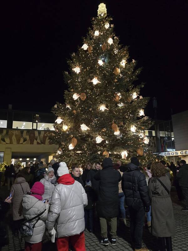 Pasvalio Kalėdų eglės įžiebimas