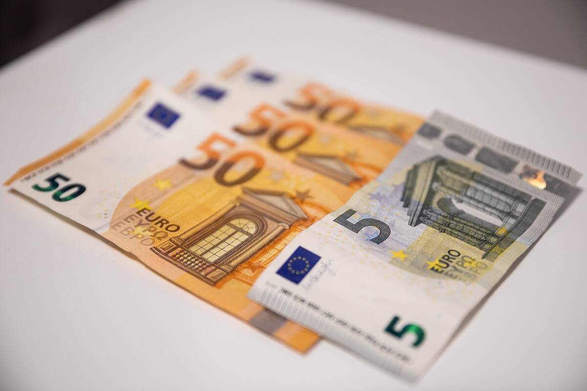 Vyriausybė tvirtins naujus bazinius socialinės paramos dydžius: kitąmet augtų įvairios išmokos