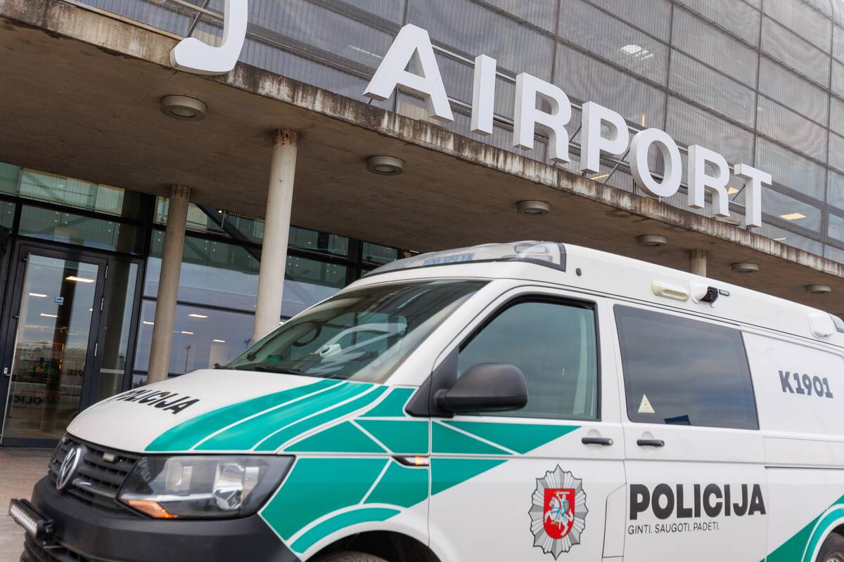 Kauno oro uoste sulaikyti Albanijos piliečiai: ką padarė?