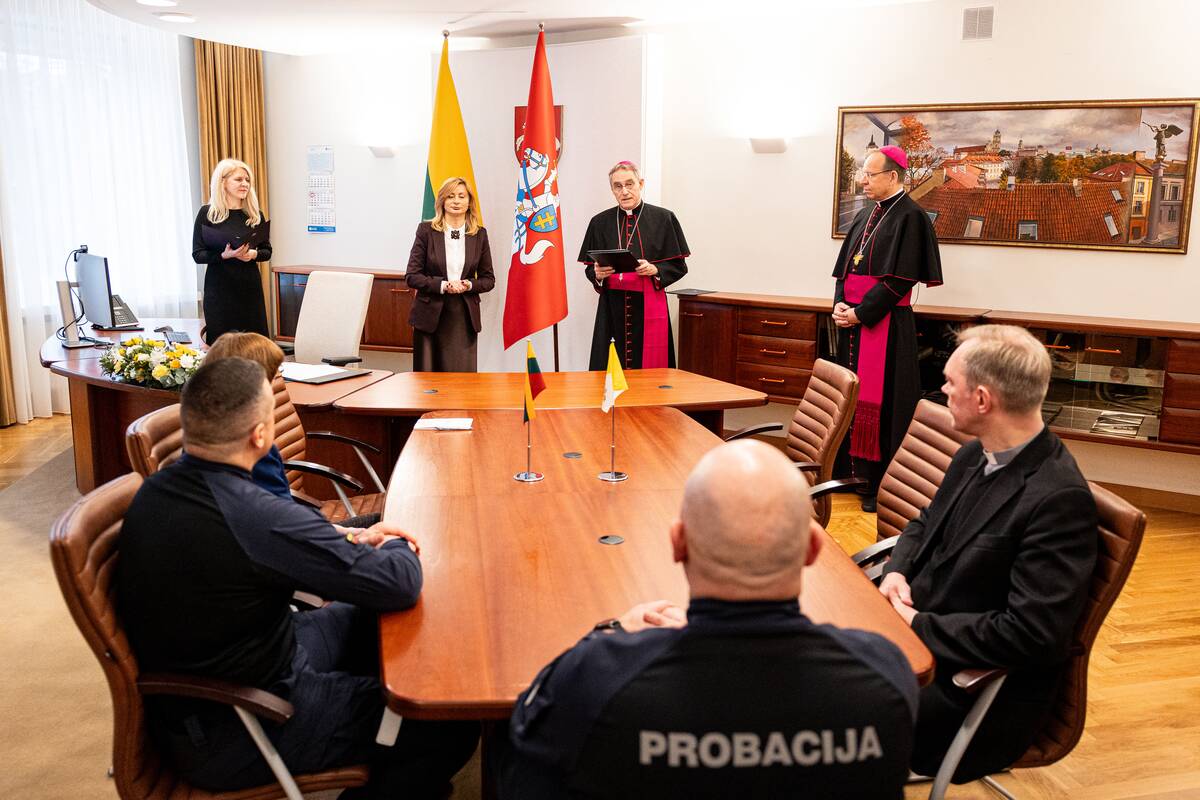 Sutarties pasirašymas tarp Lietuvos vyskupų konferencijos ir Teisingumo ministerijos