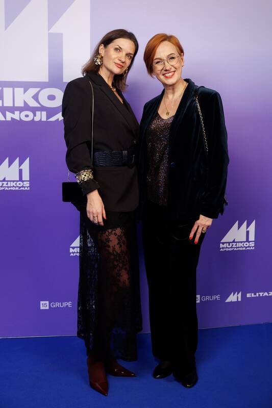 M1 muzikos apdovanojimų mėlyno kilimo svečiai