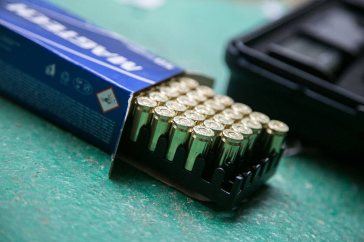 Šiauliečio bute ir rūsyje – ginklas bei šaudmenys