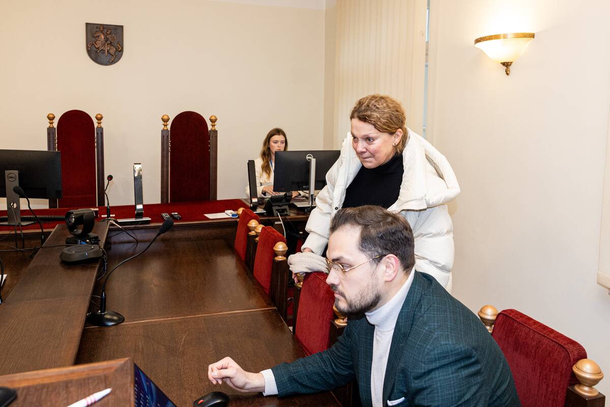 Vilniaus apygardos teisme vyksta posėdis dėl galimų Justės Arlauskaitės-Jazzu skolų