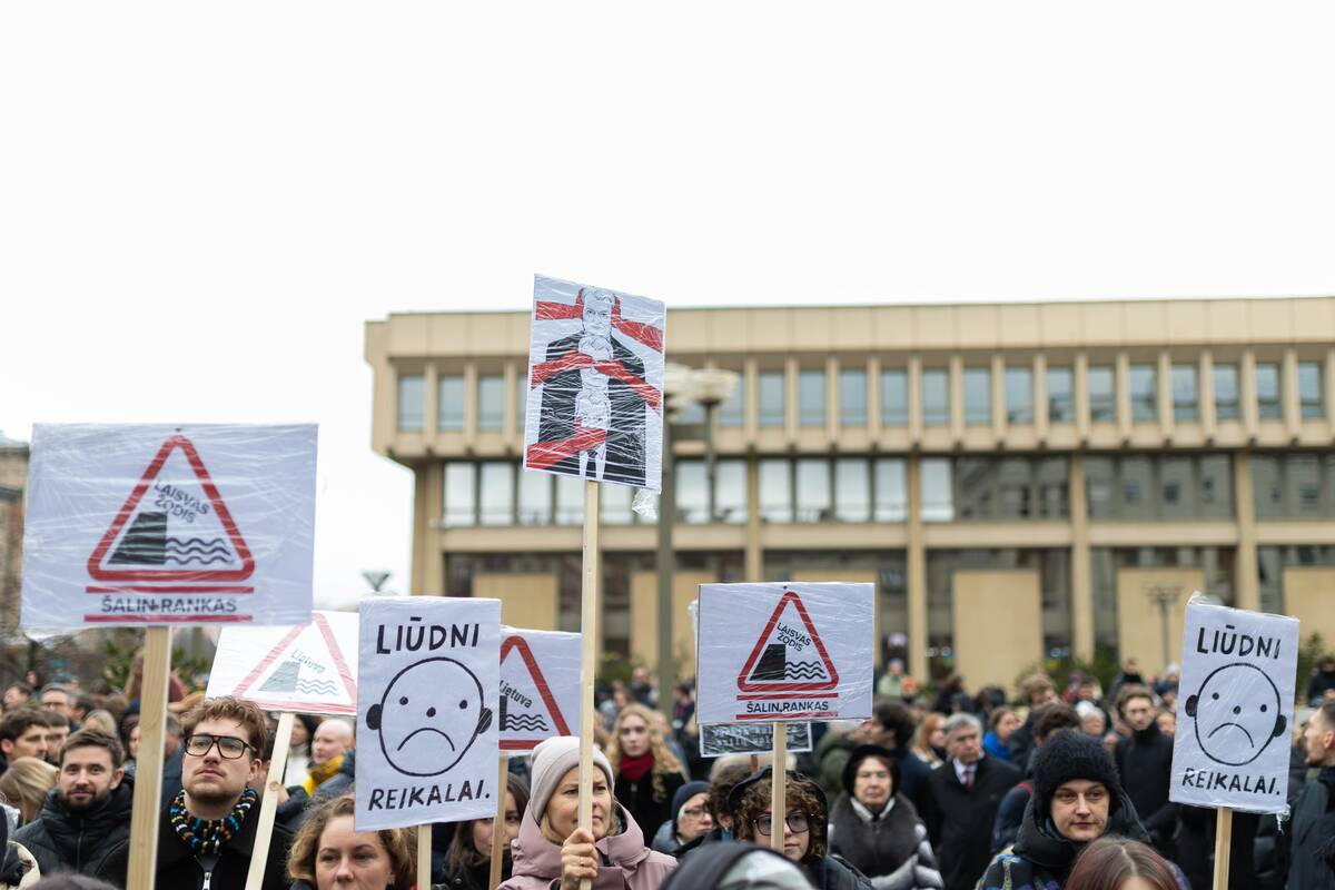 Seimui imantis svarstyti LRT įstatymo pataisas pradedamas trijų dienų protestas