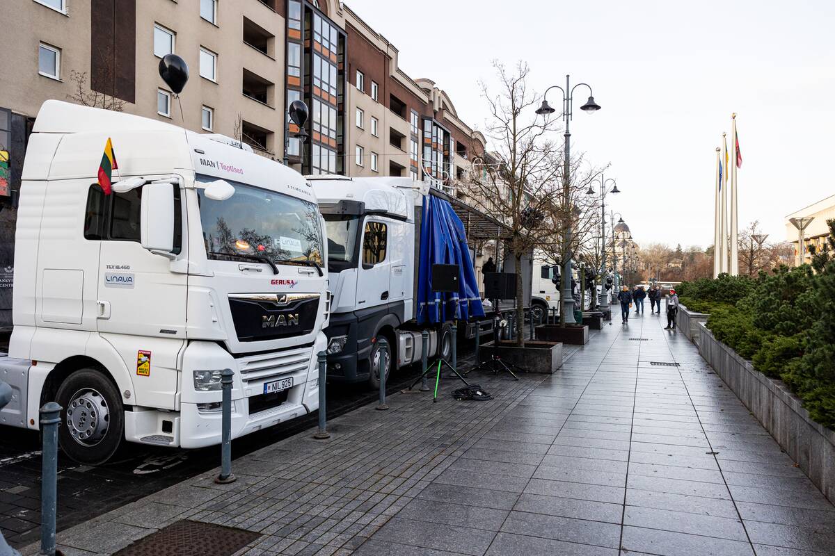 Lietuvos vežėjų asociacijos protestas prie Seimo
