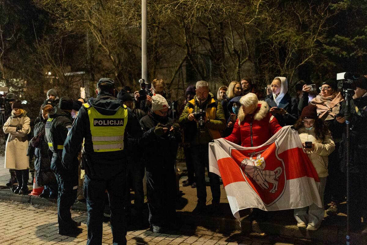 Prie JAV ambasados – paleisti Baltarusijos politiniai kaliniai