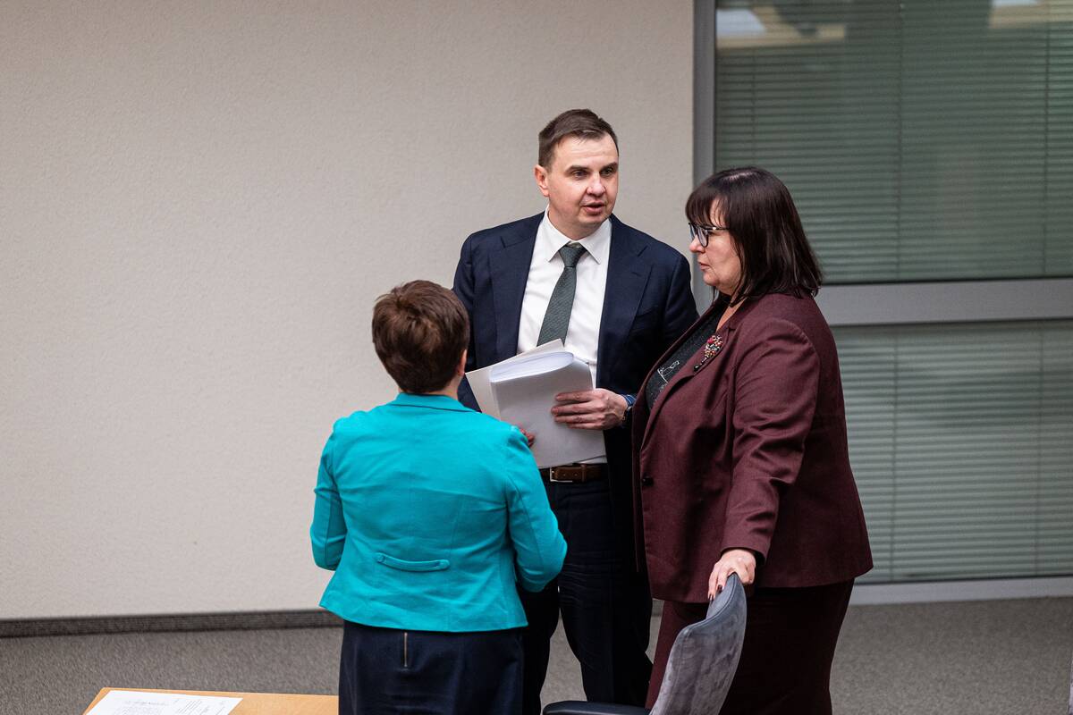 Naktinis Seimo posėdis dėl LRT pataisų