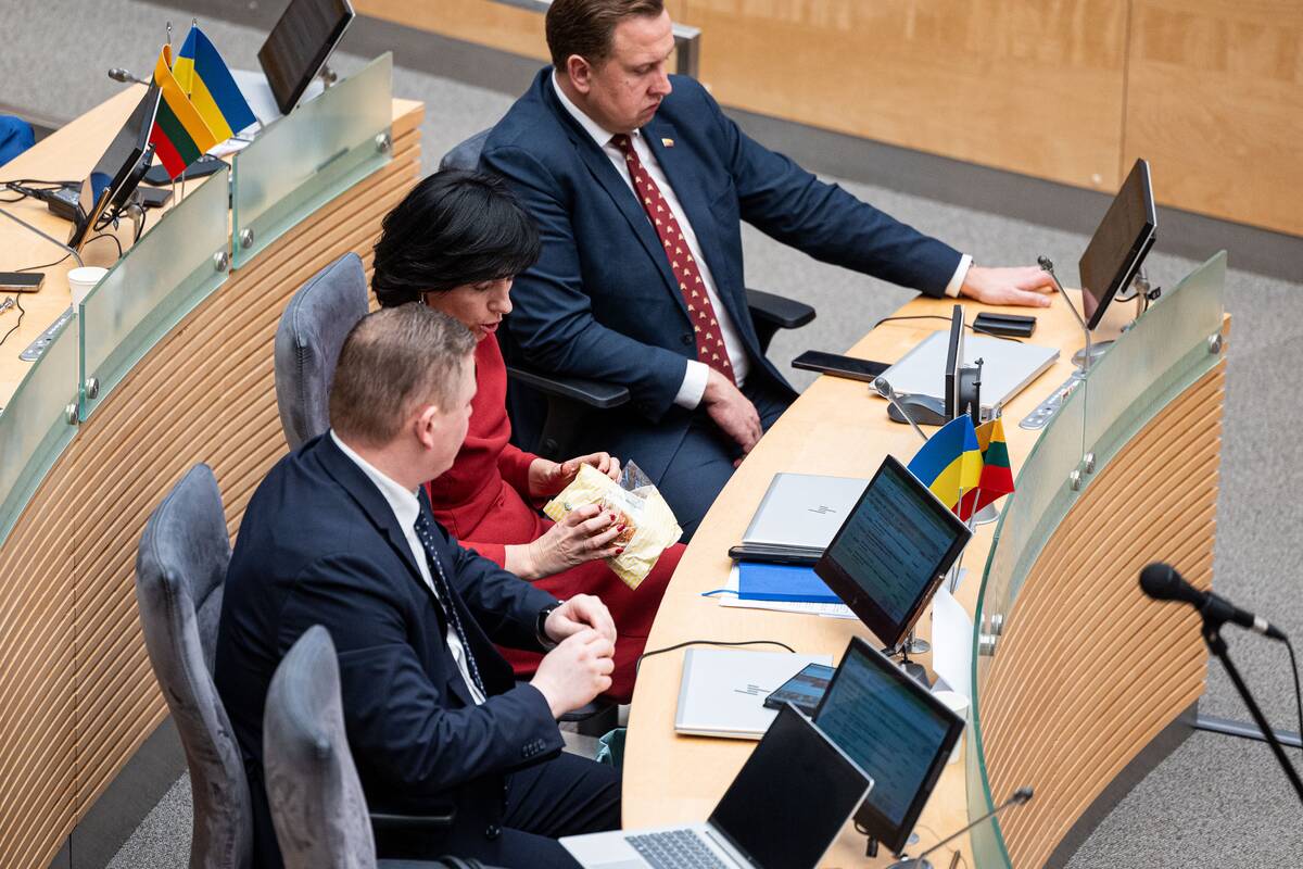 Naktinis Seimo posėdis dėl LRT pataisų